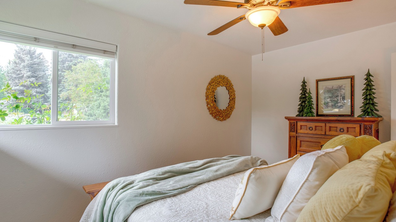 Photo of Bedroom in Creighton