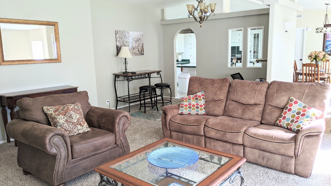 Photo of Livingroom in Gem County