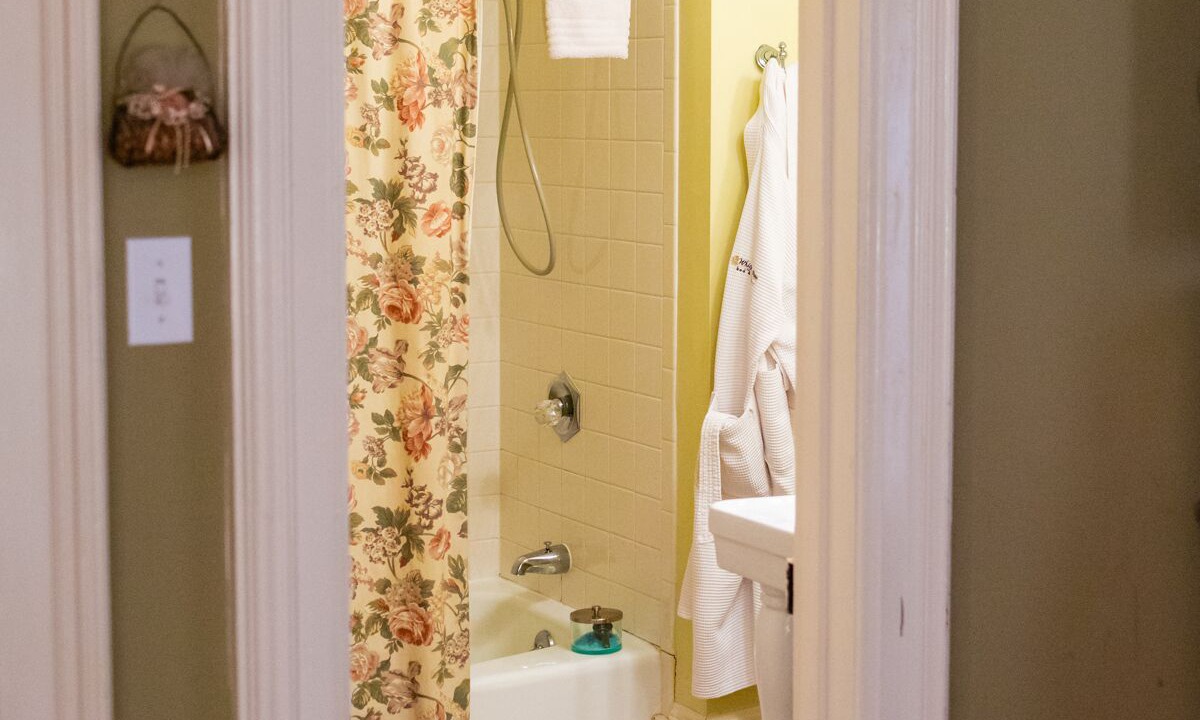 Photo of Bathroom in Nebraska City