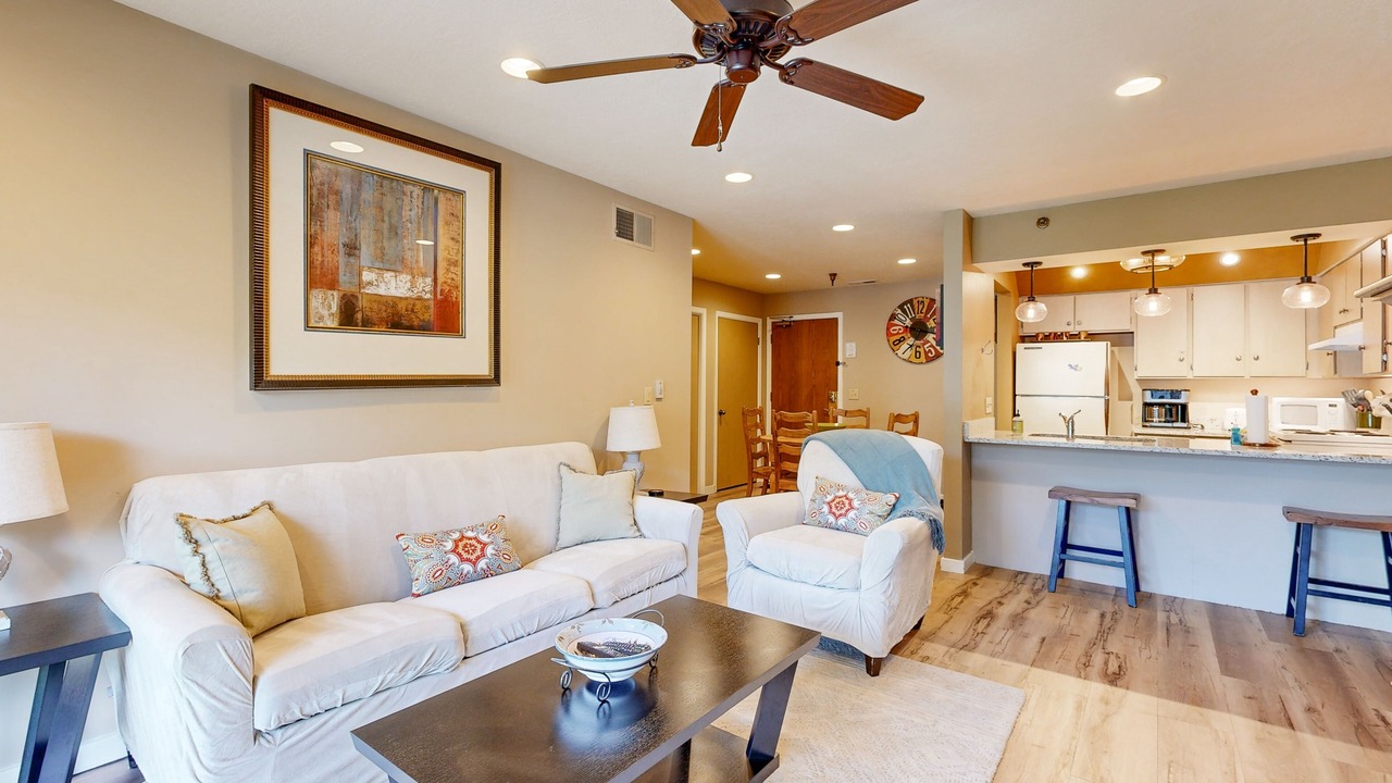 Photo of Livingroom in North Park City