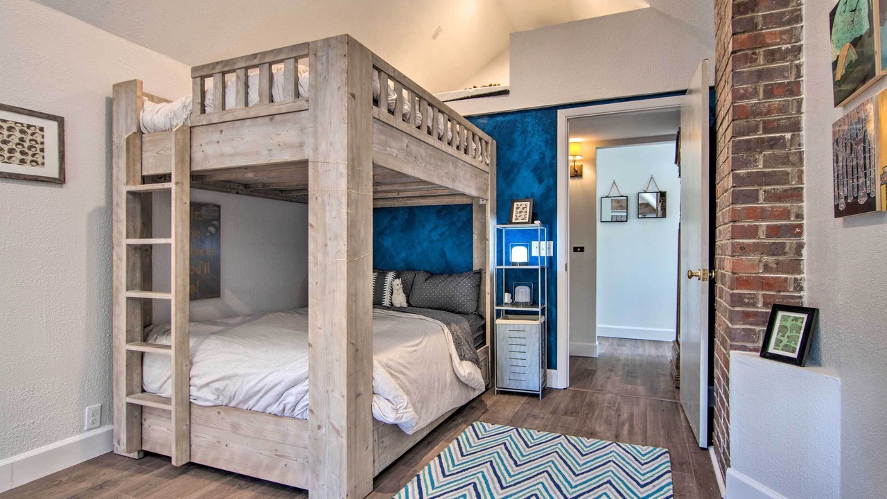 Photo of Bedroom in Grand Lake