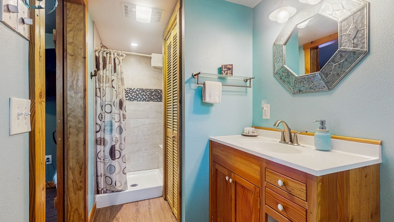 Photo of Bathroom in Freeland