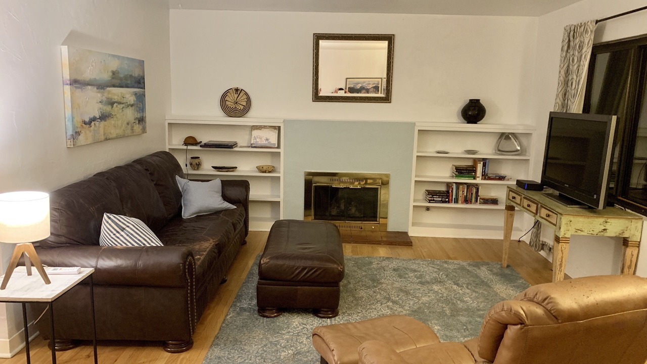 Photo of Livingroom in Southeast Heights