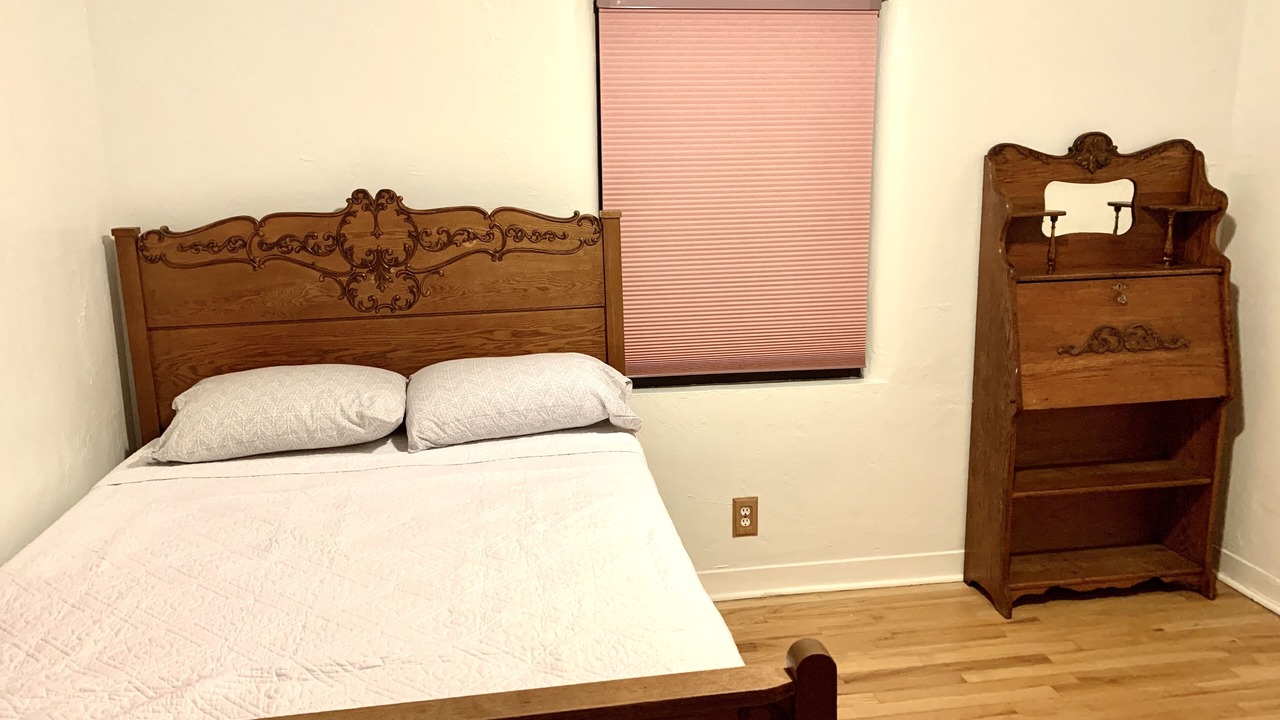 Photo of Bedroom in Southeast Heights