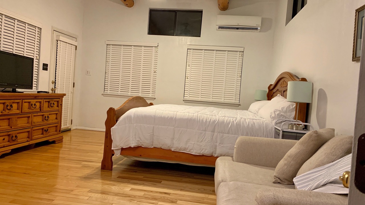 Photo of Bedroom in Southeast Heights