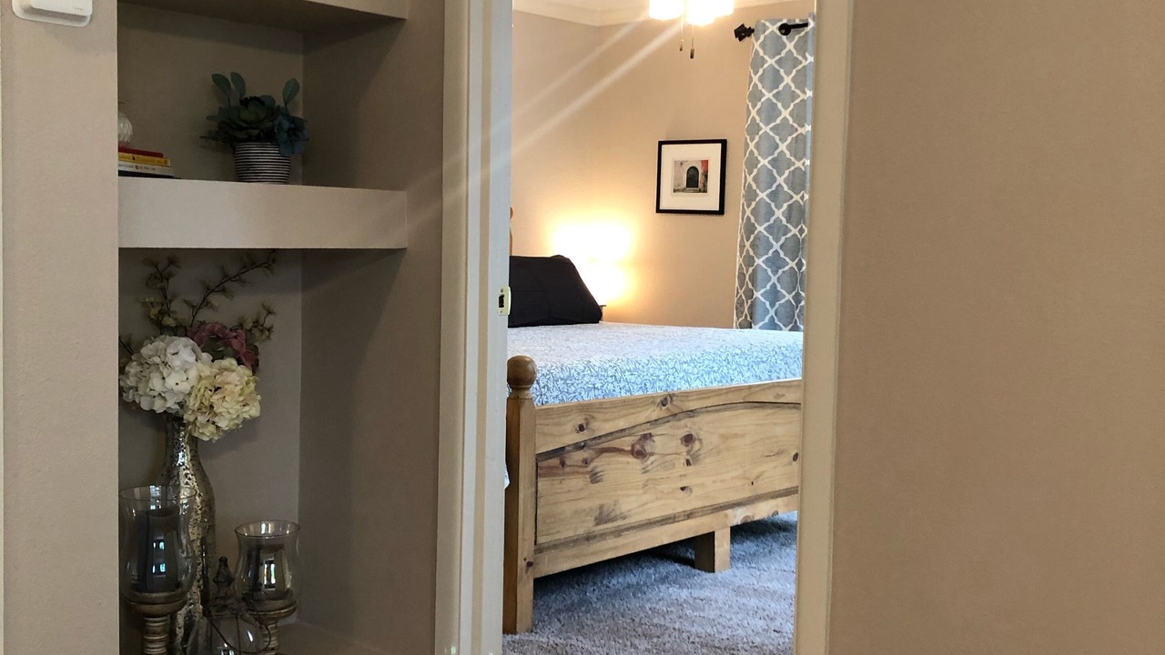 Photo of Bedroom in Broadmoor