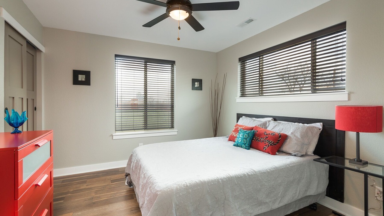 Photo of Bedroom in Skyland