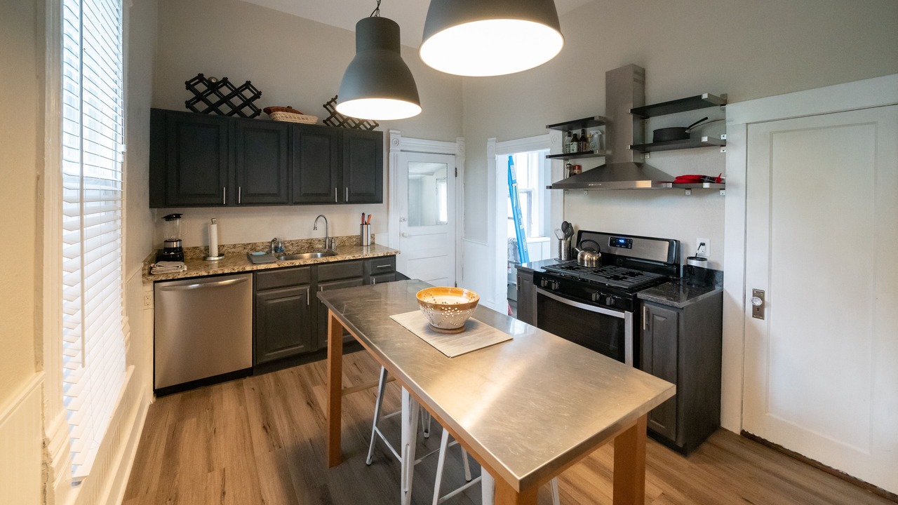 Photo of Kitchen in Five Points