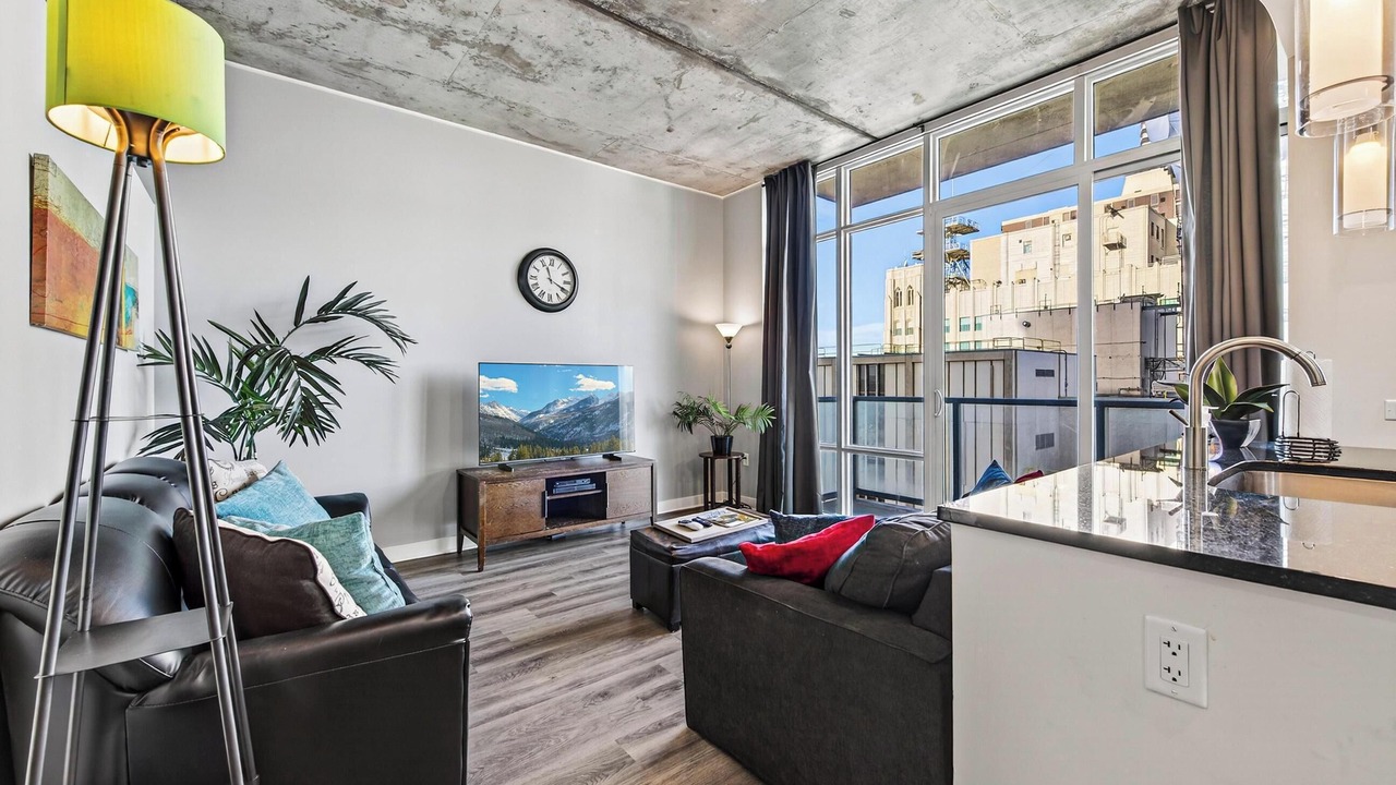 Photo of Livingroom in Downtown Denver