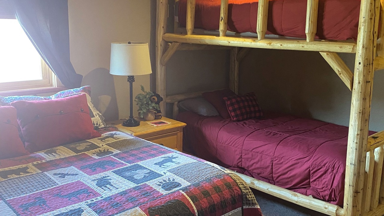 Photo of Bedroom in Silvercreek