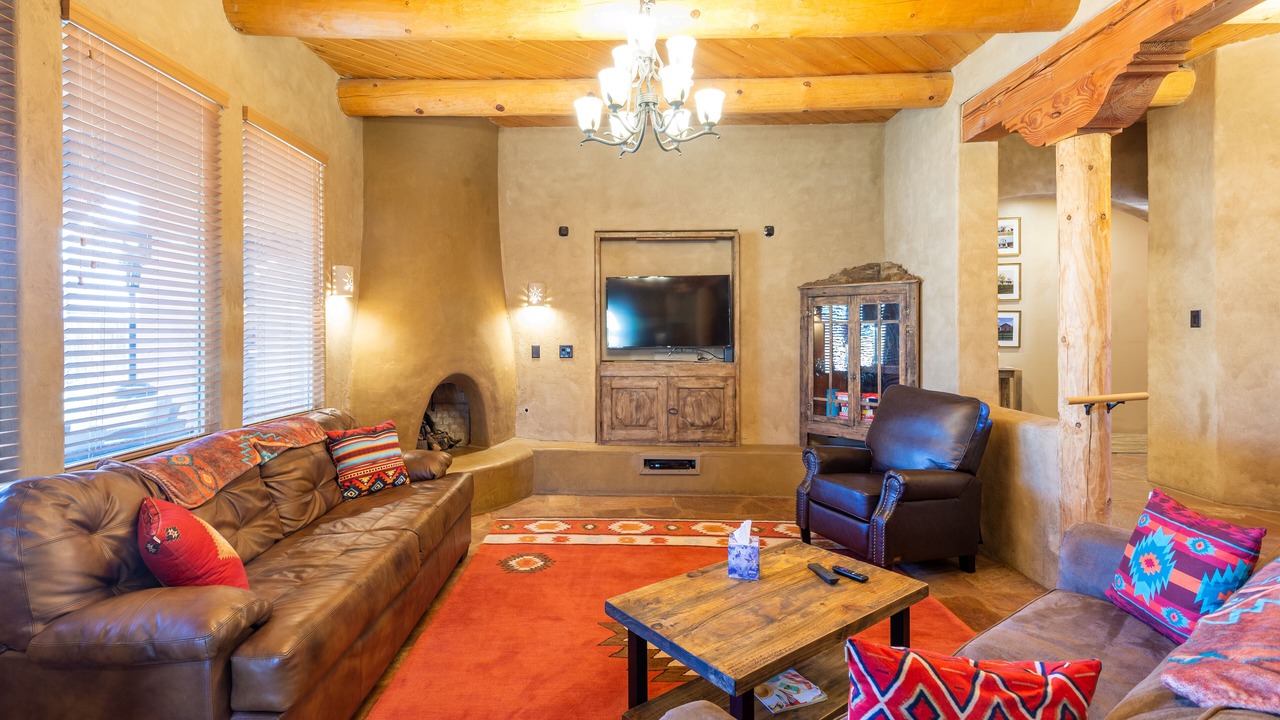 Photo of Livingroom in Alamedan Valley