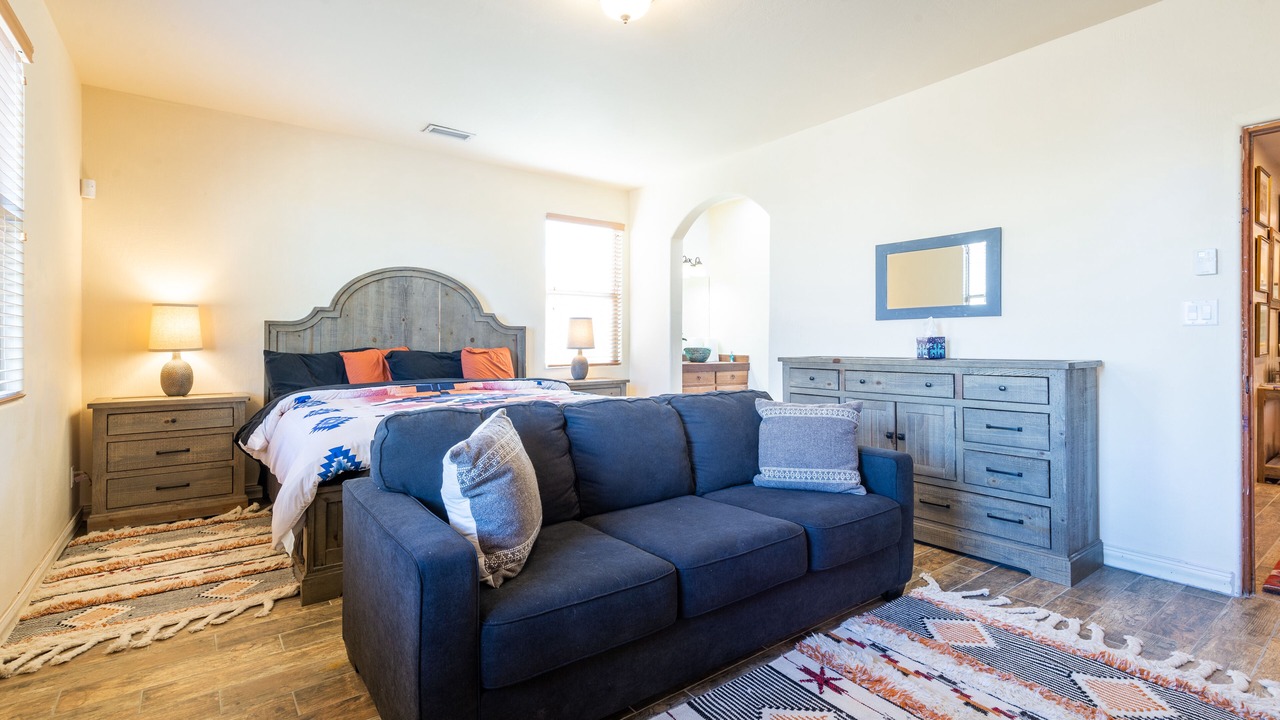 Photo of Bedroom in Alamedan Valley