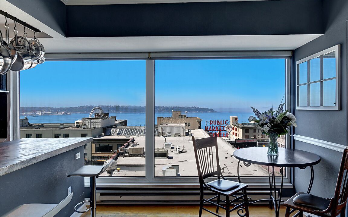 Photo of Others in Downtown Seattle