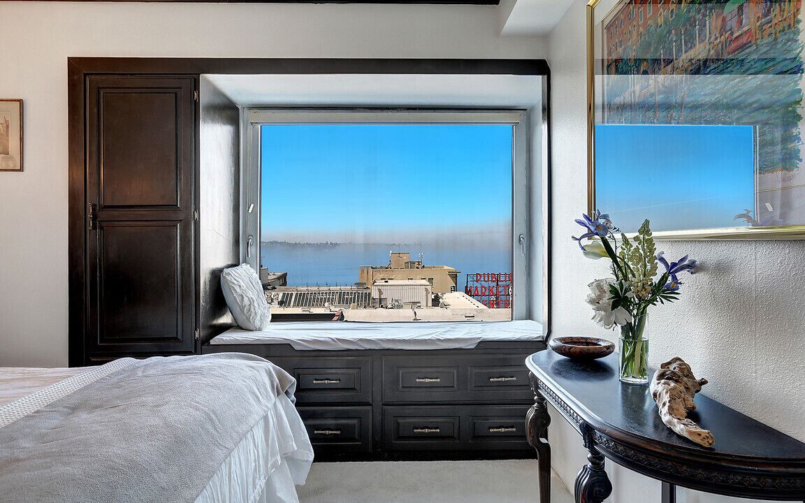 Photo of Bedroom in Downtown Seattle