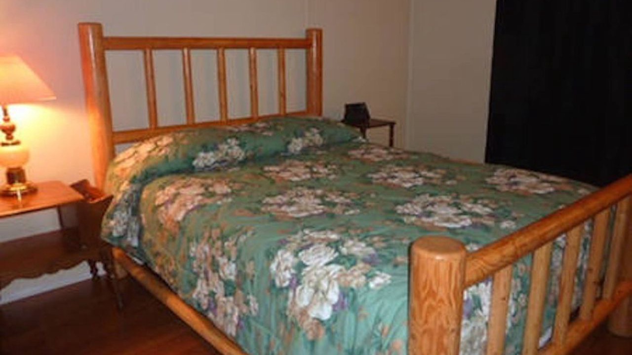 Photo of Bedroom in Freeland