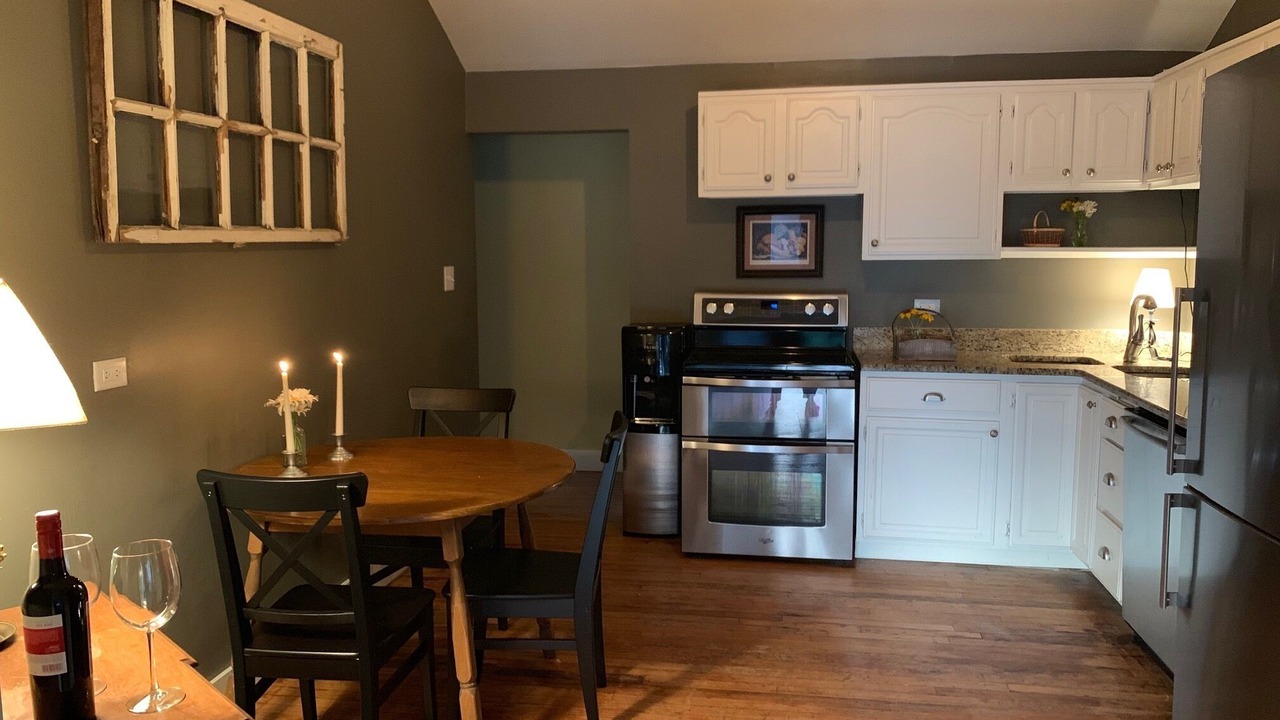 Photo of Kitchen in North Central Evergreen