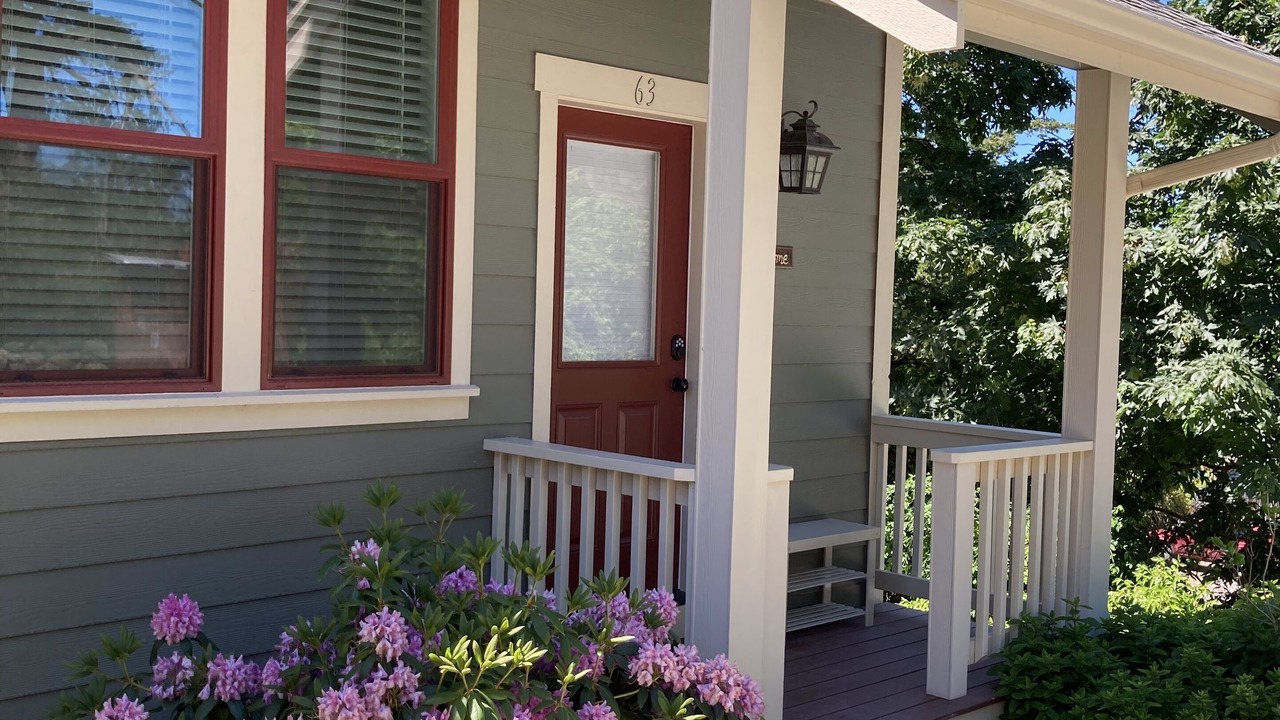 Photo of Patio Balcony in Eastsound