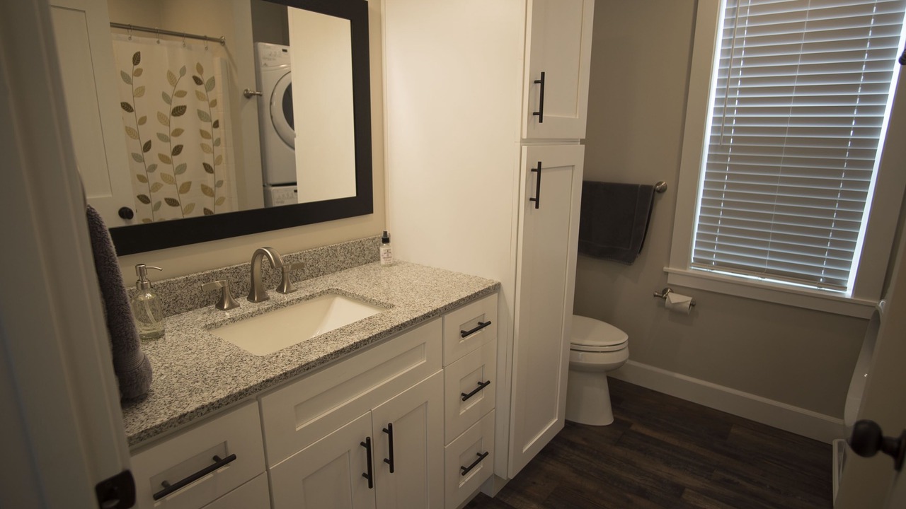 Photo of Bedroom in Eastsound