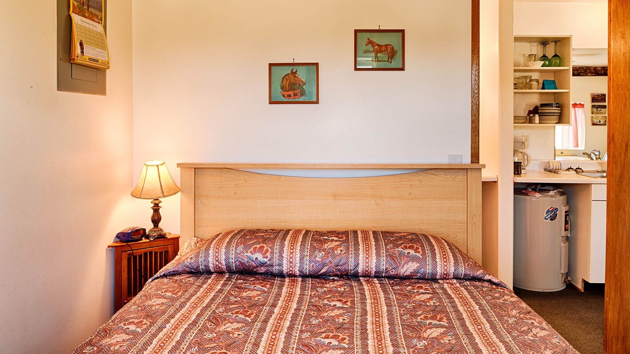 Photo of Bedroom in Oroville