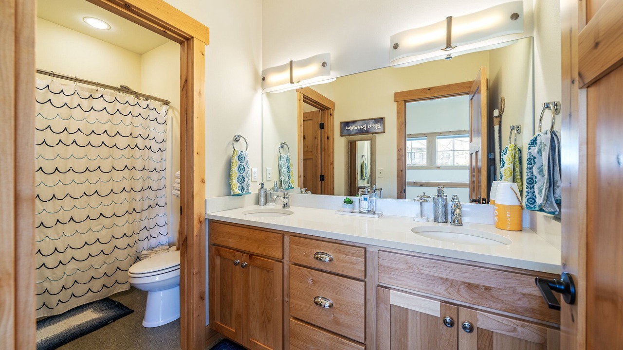 Photo of Bathroom in Chelan