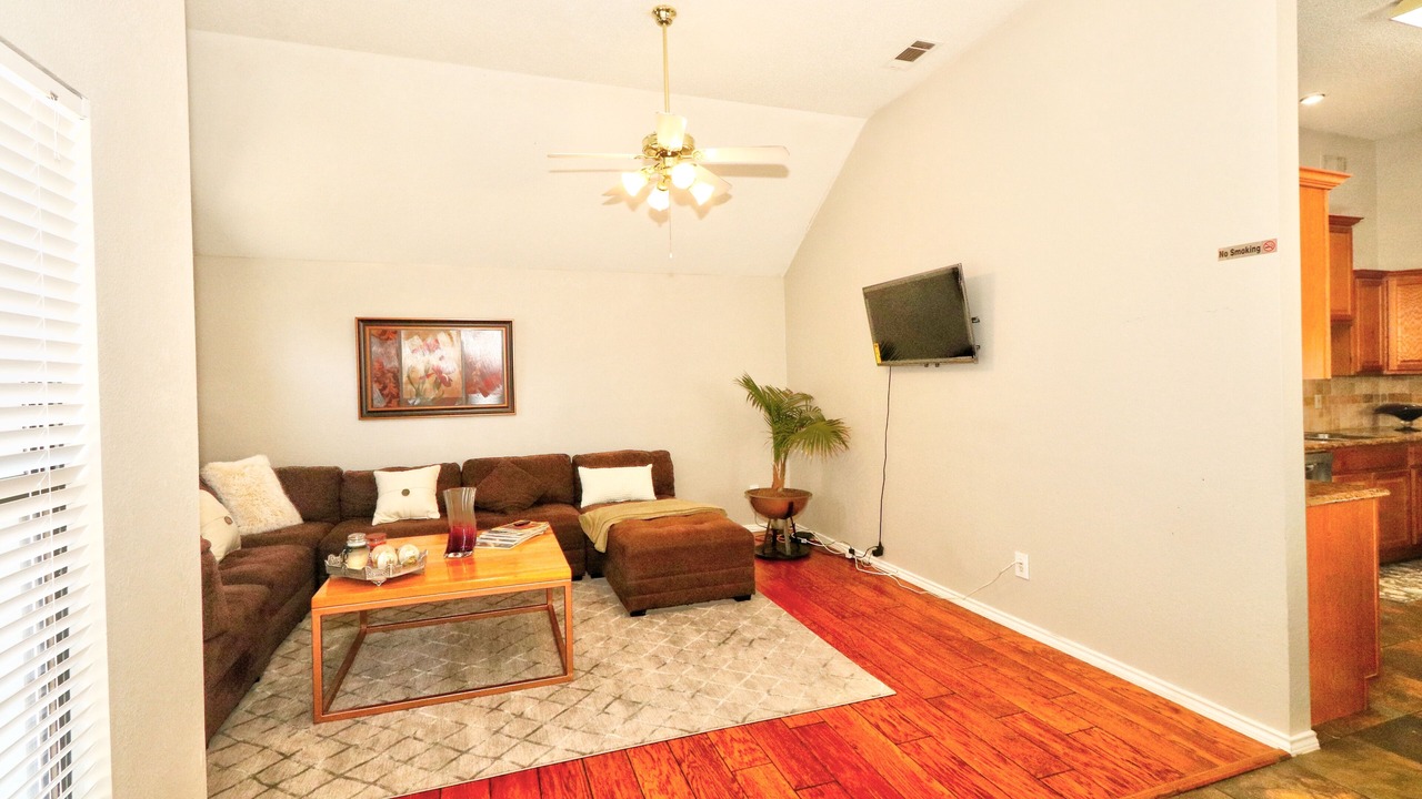 Photo of Livingroom in Plano