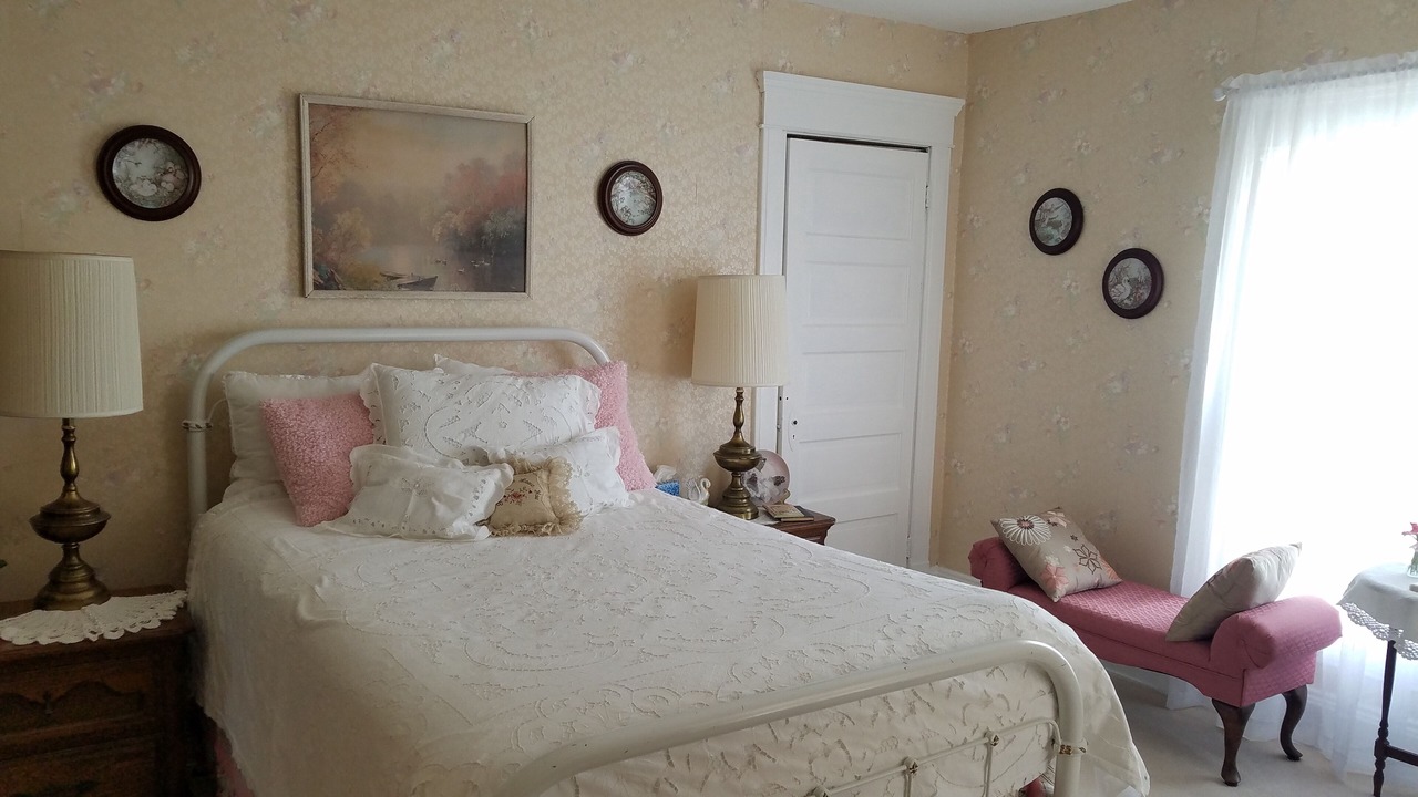 Photo of Bedroom in Baldwin City