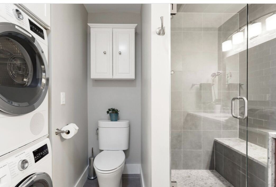 Photo of Bathroom in Baseline Sub