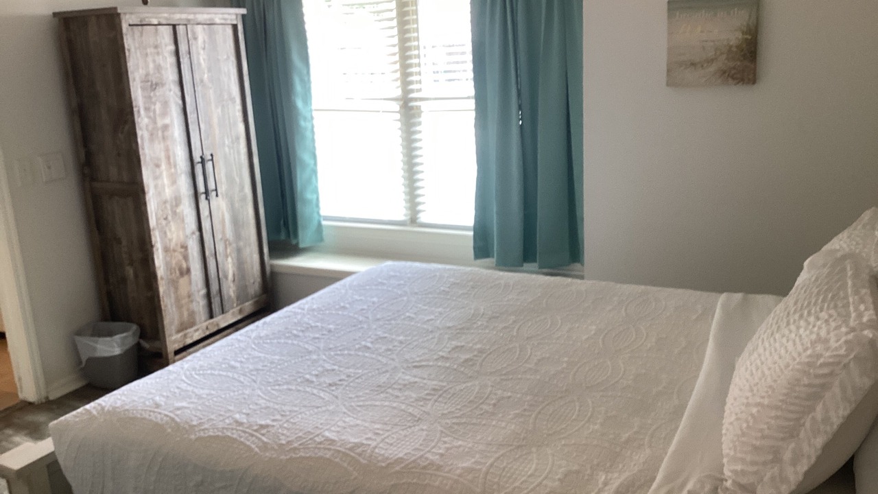 Photo of Bedroom in Central Oklahoma City