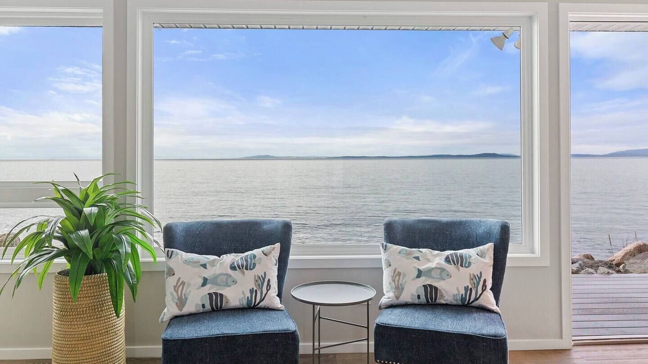 Photo of Bedroom in Oak Harbor