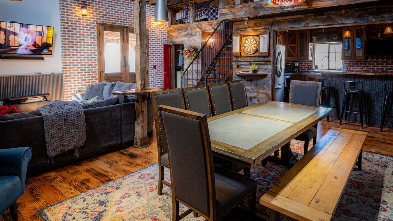 Photo of Livingroom in Avery Park