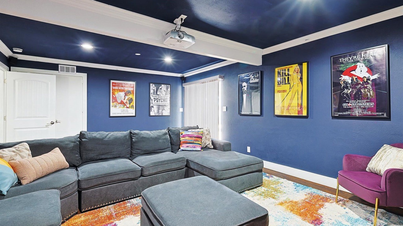 Photo of Livingroom in Grand Prairie
