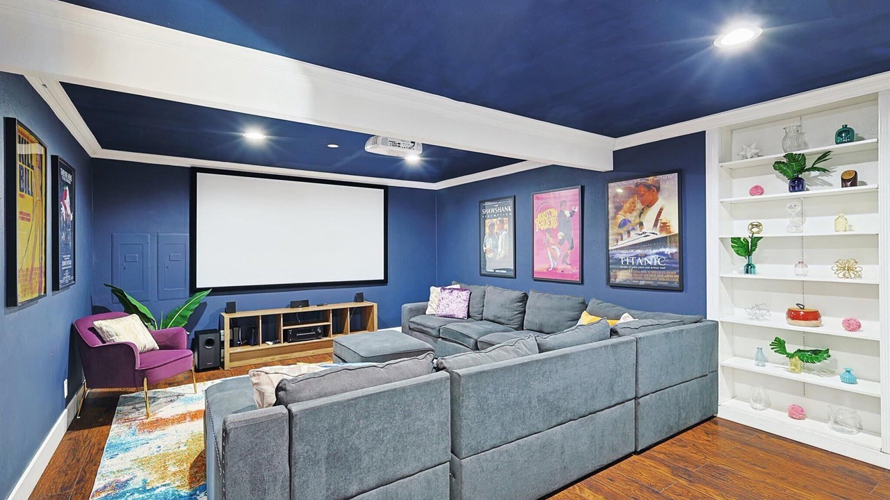 Photo of Livingroom in Grand Prairie