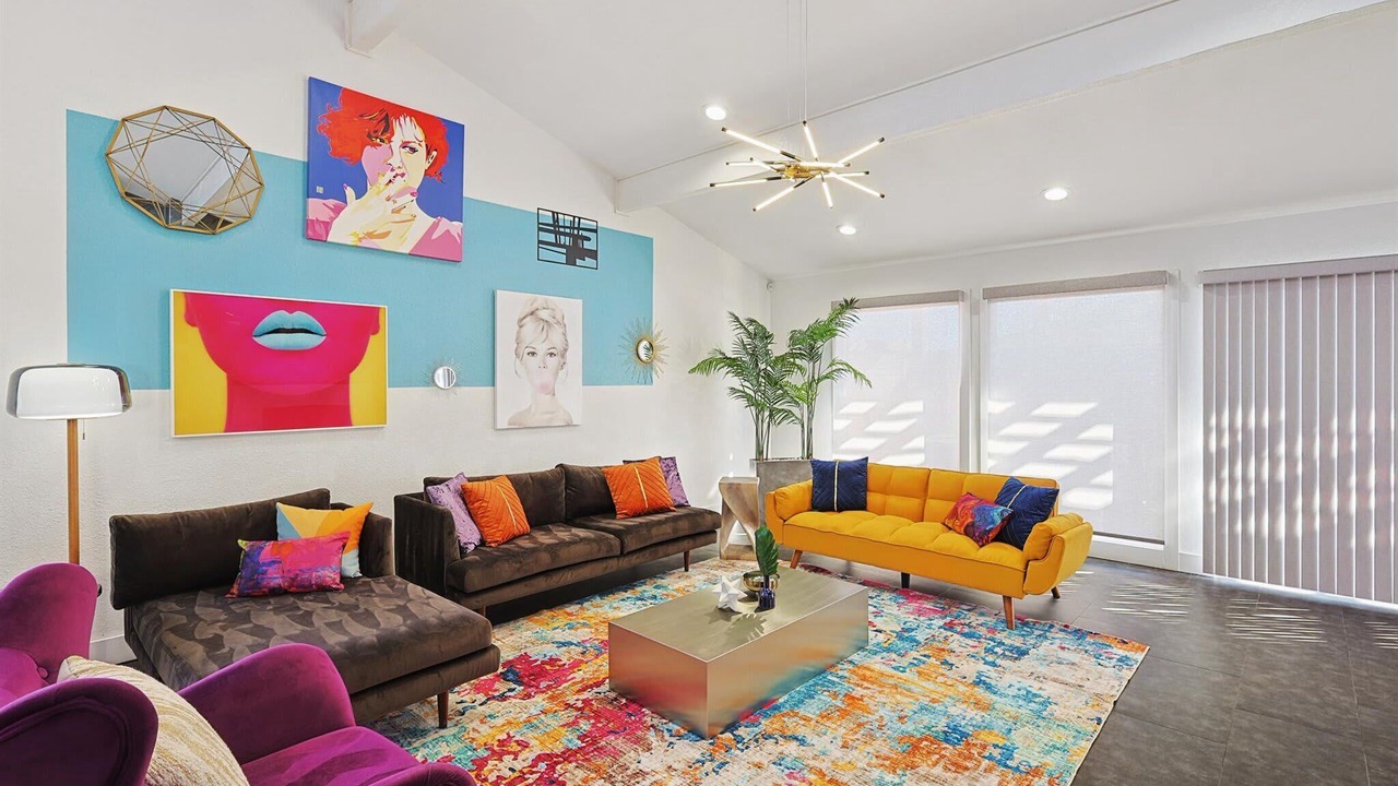 Photo of Livingroom in Grand Prairie