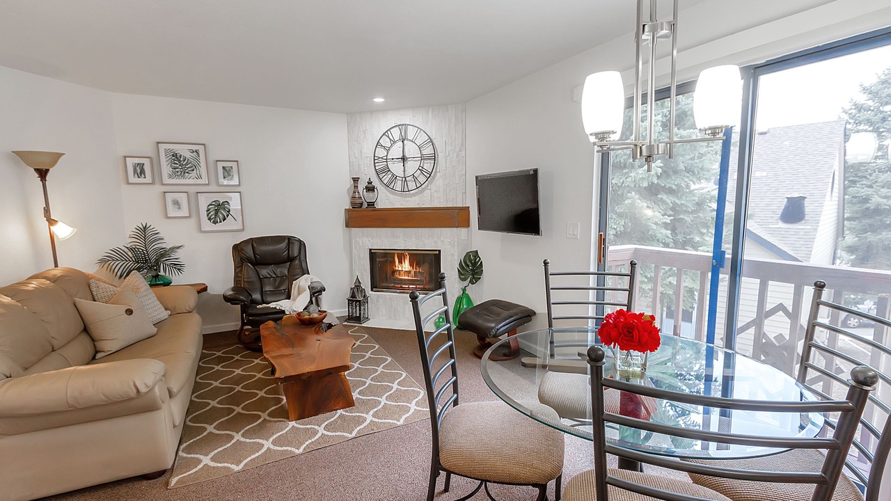 Photo of Livingroom in Englewood