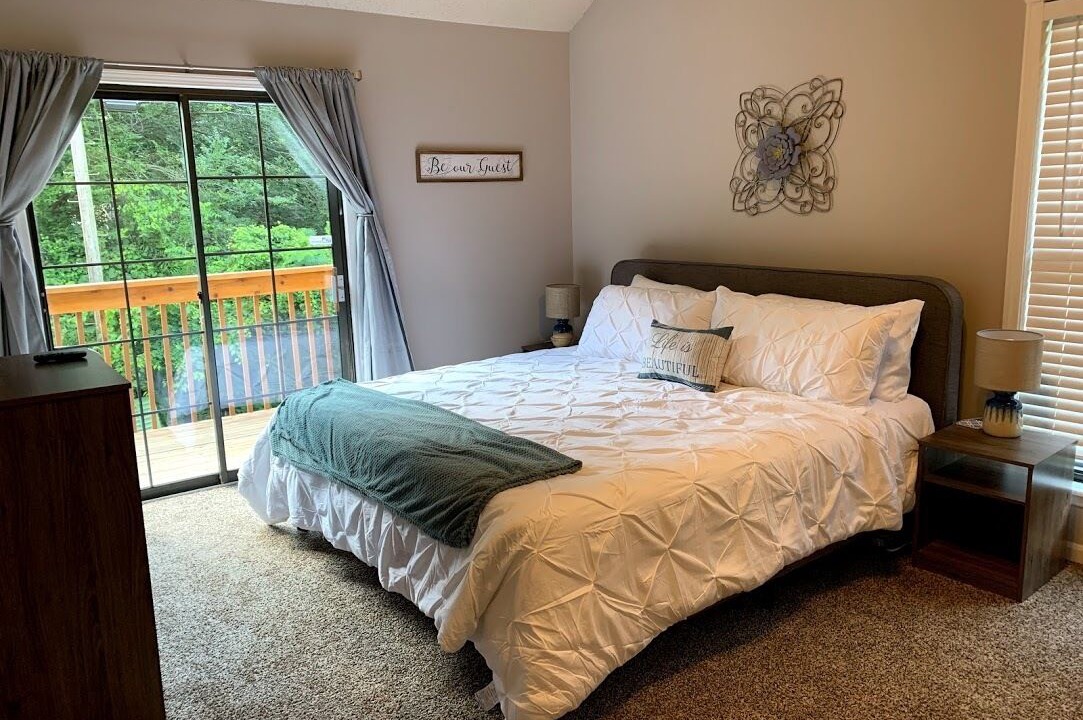 Photo of Bedroom in Shawnee
