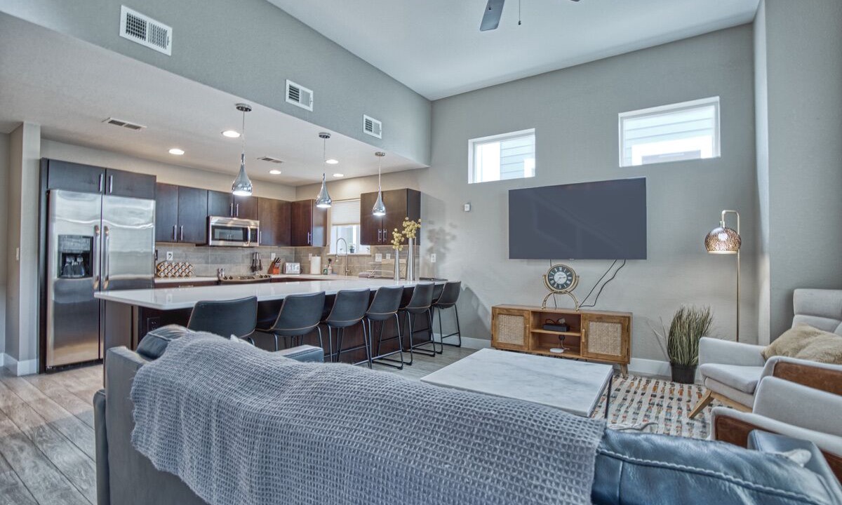 Photo of Livingroom in Old Town North