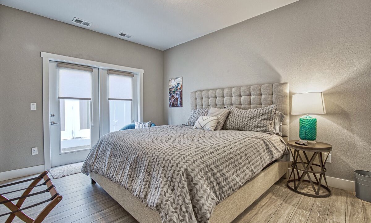 Photo of Bedroom in Old Town North