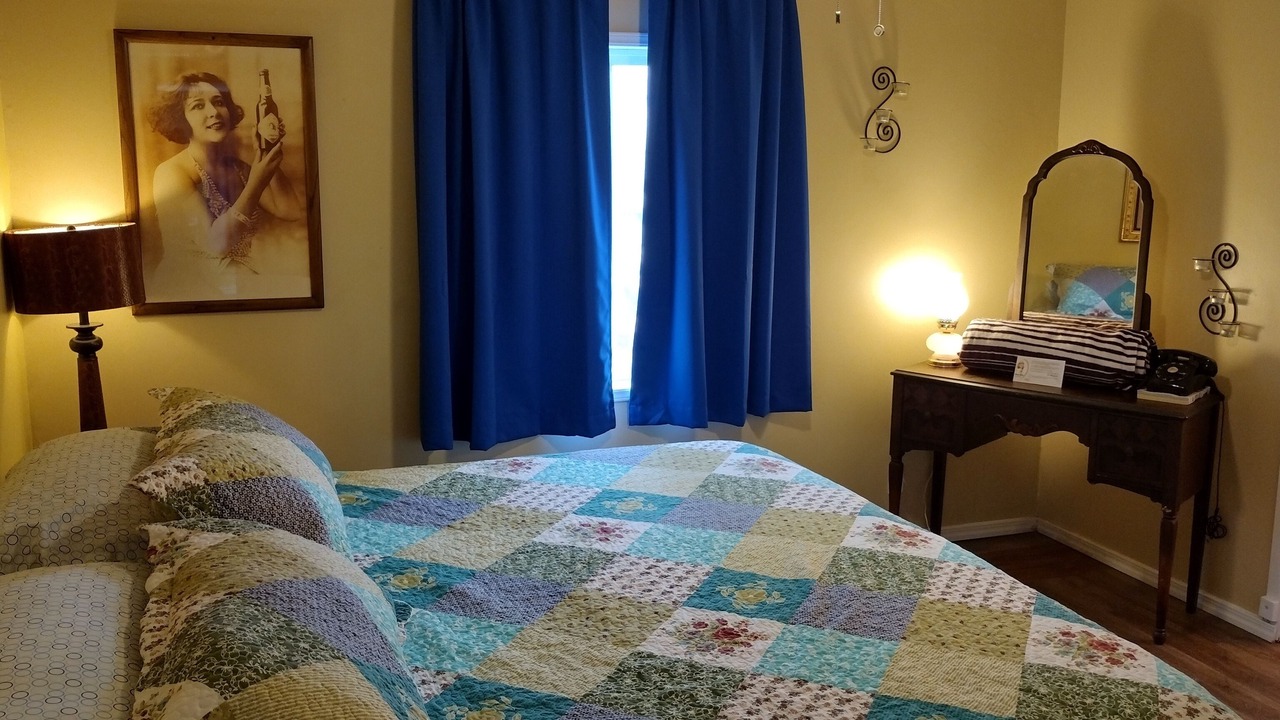 Photo of Bedroom in Grand Coulee