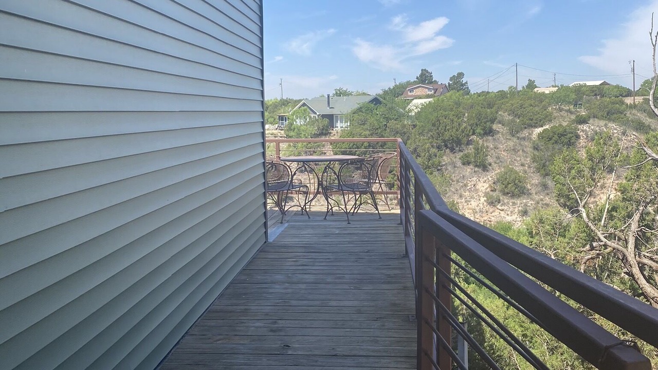 Photo of Patio Balcony in Canyon