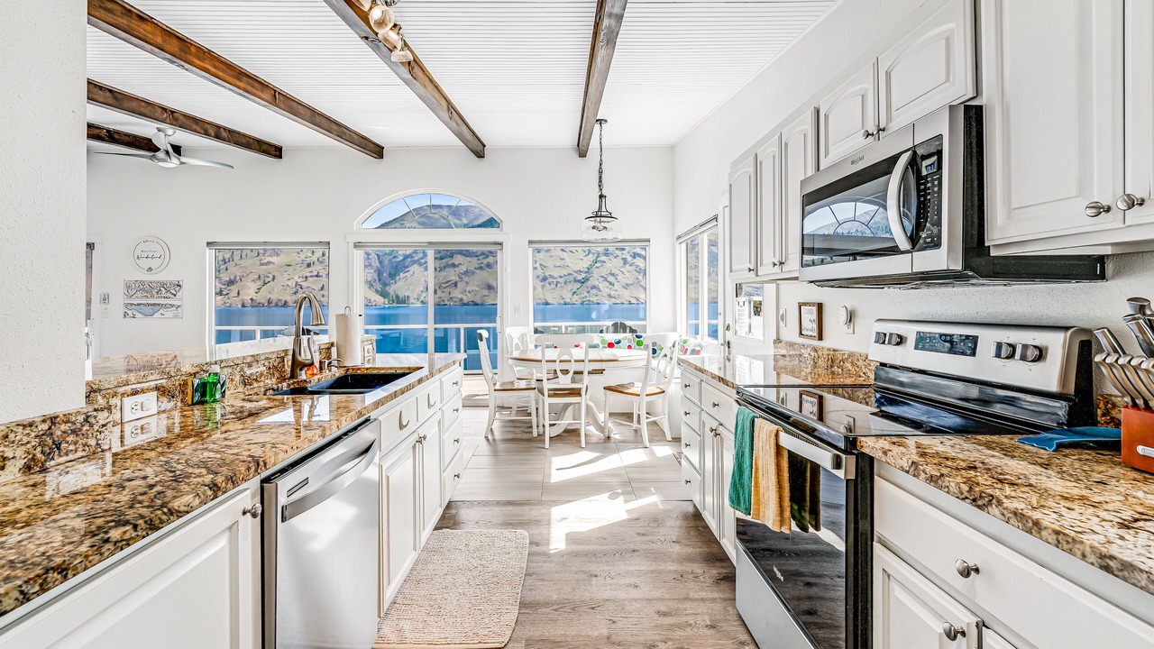 Photo of Kitchen in Chelan