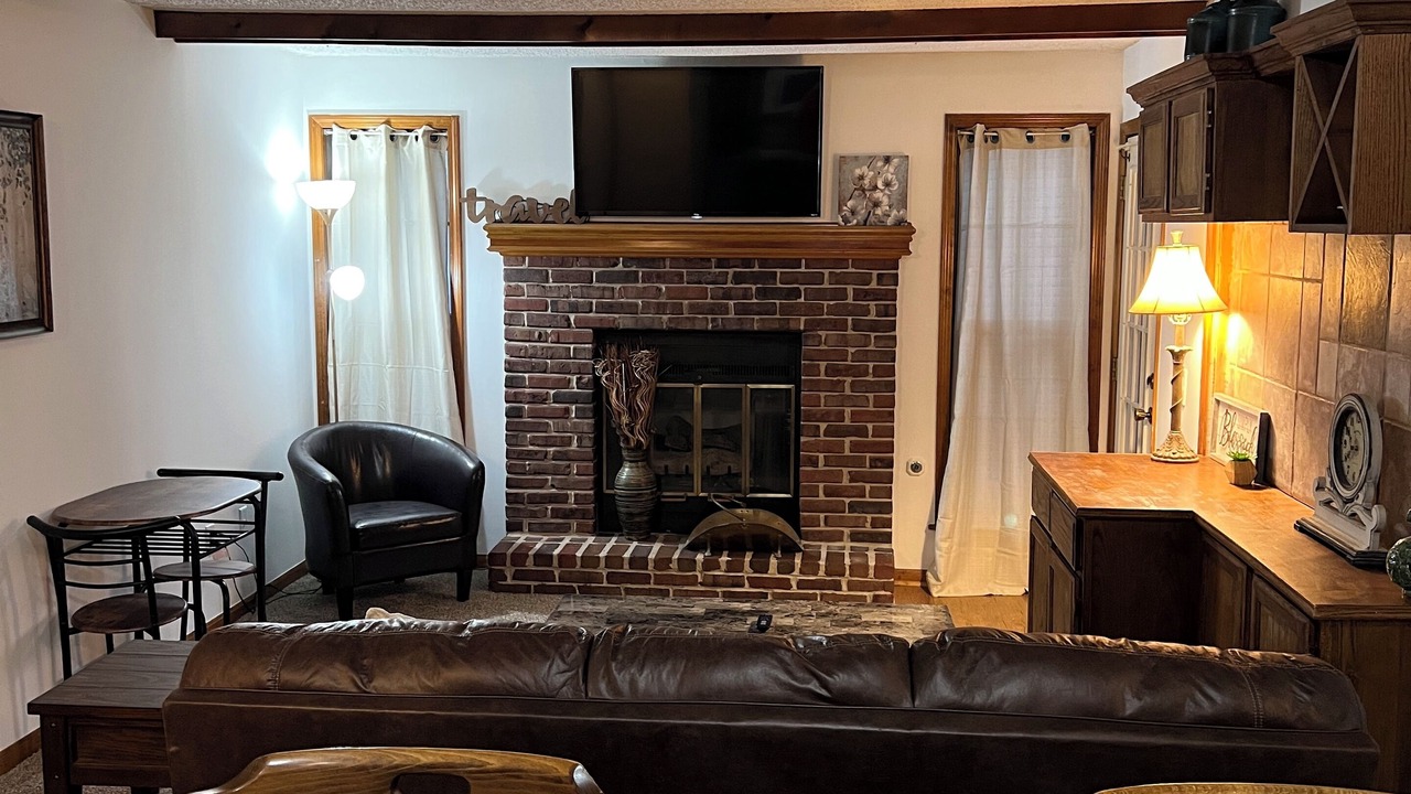 Photo of Livingroom in Shawnee