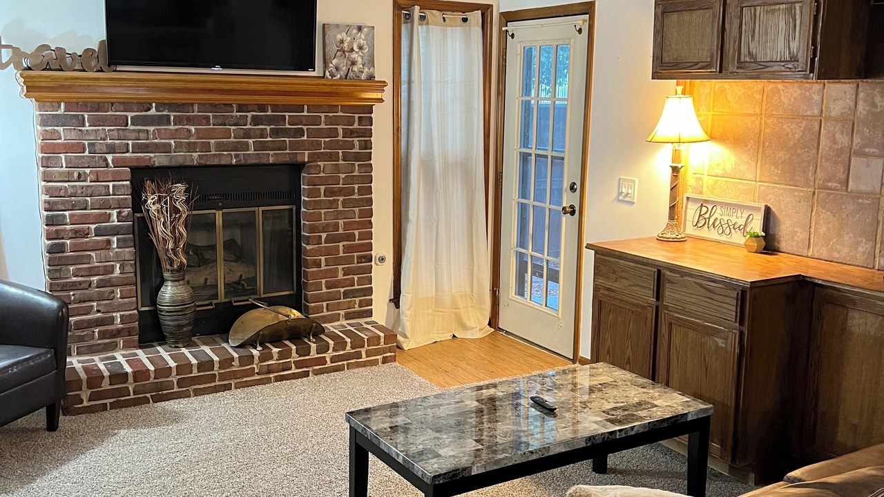 Photo of Livingroom in Shawnee