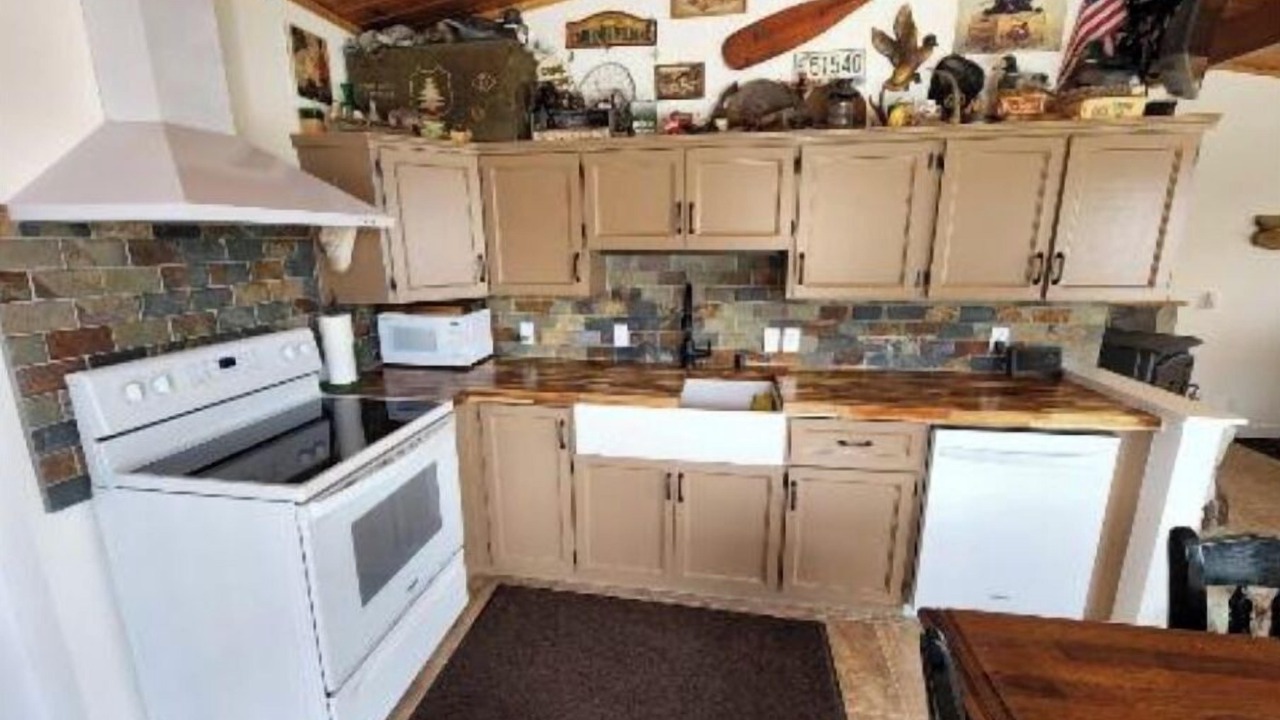 Photo of Kitchen in Beverly