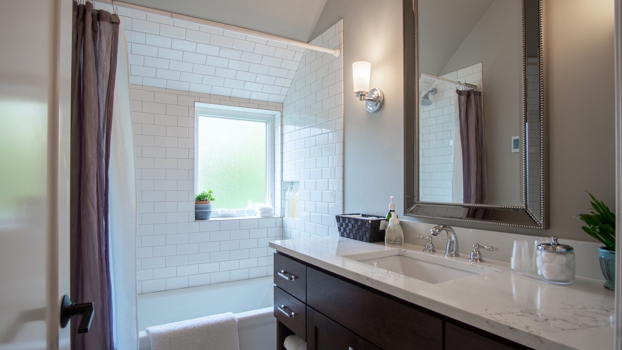 Photo of Bathroom in North Queen Anne