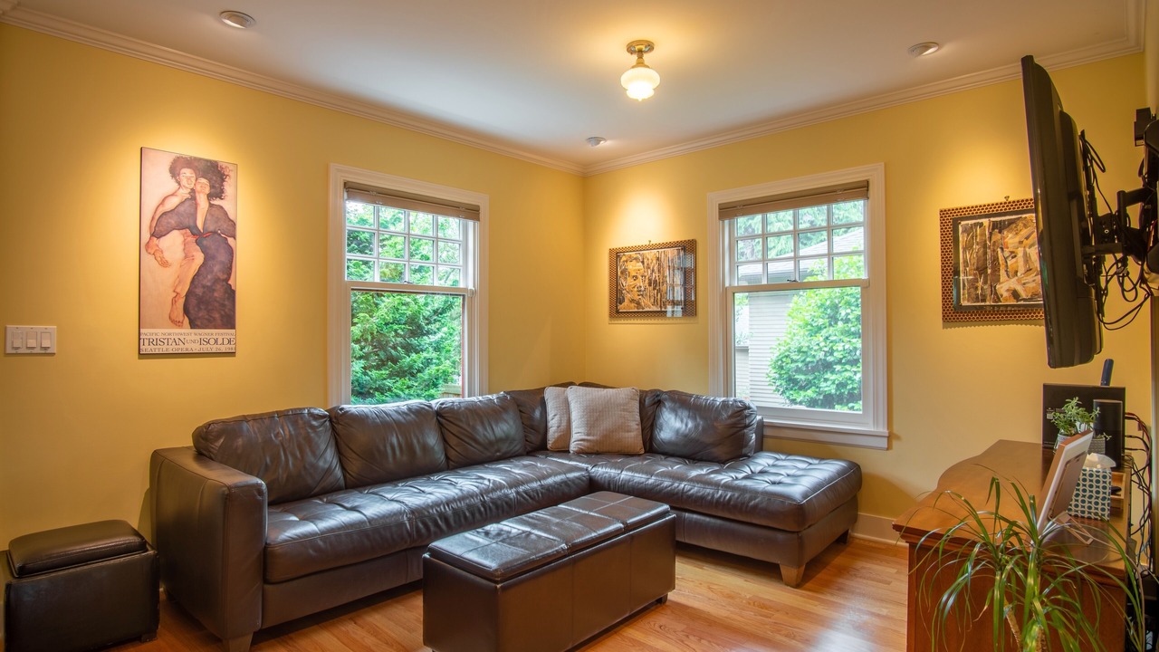 Photo of Bedroom in North Queen Anne