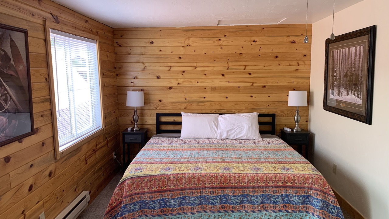 Photo of Bedroom in Grand Lake