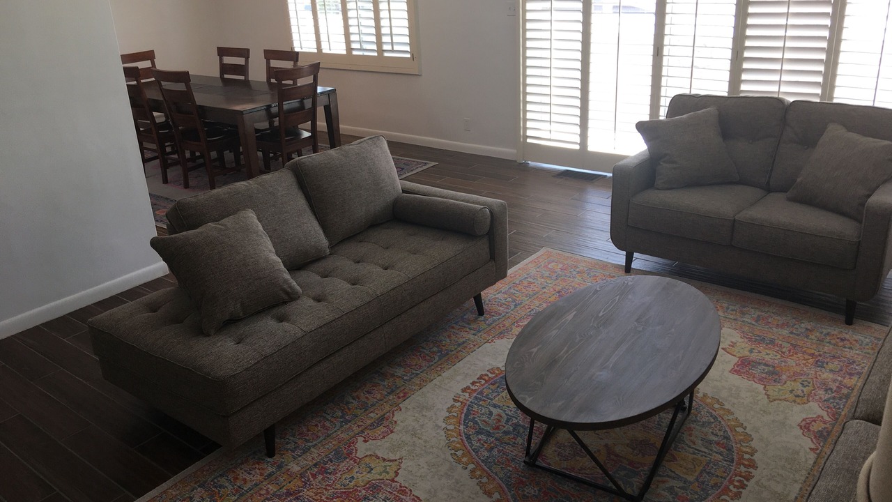 Photo of Livingroom in Mission Hills South