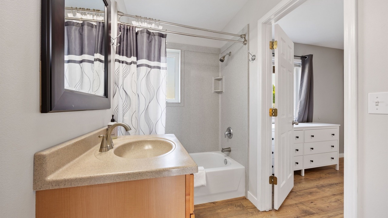 Photo of Bathroom in Manson