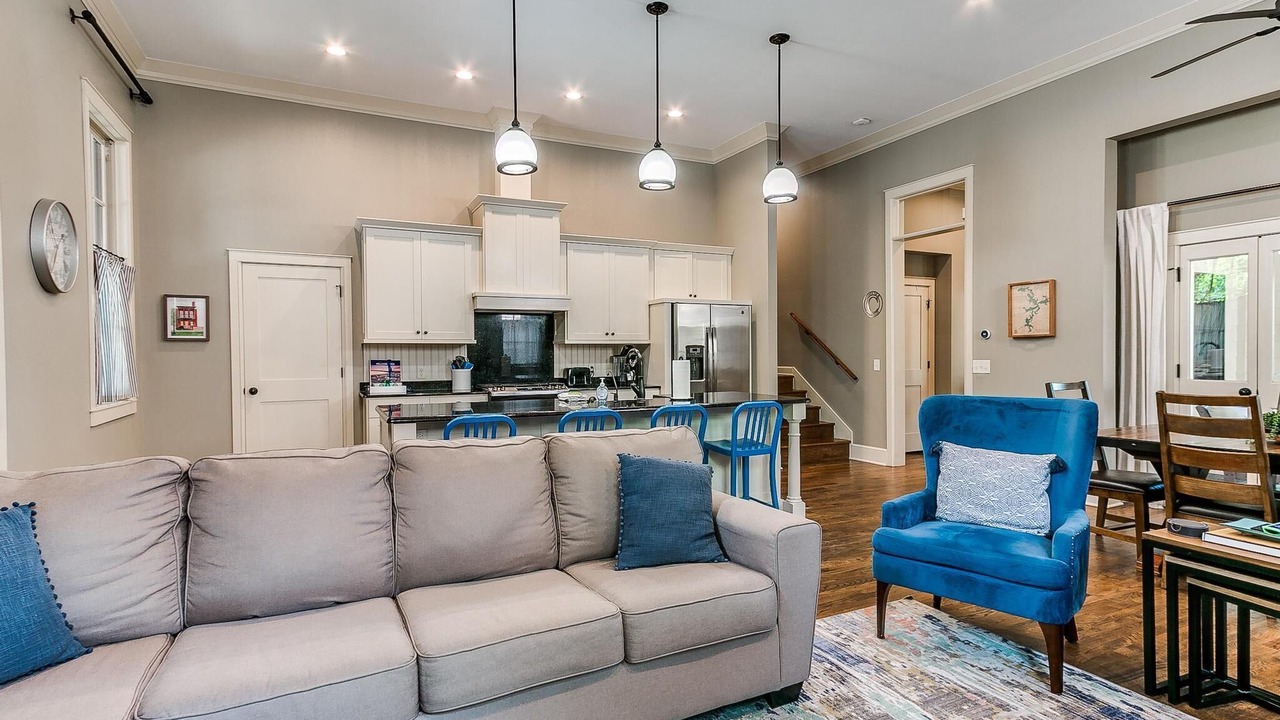Photo of Livingroom in Carlton Landing