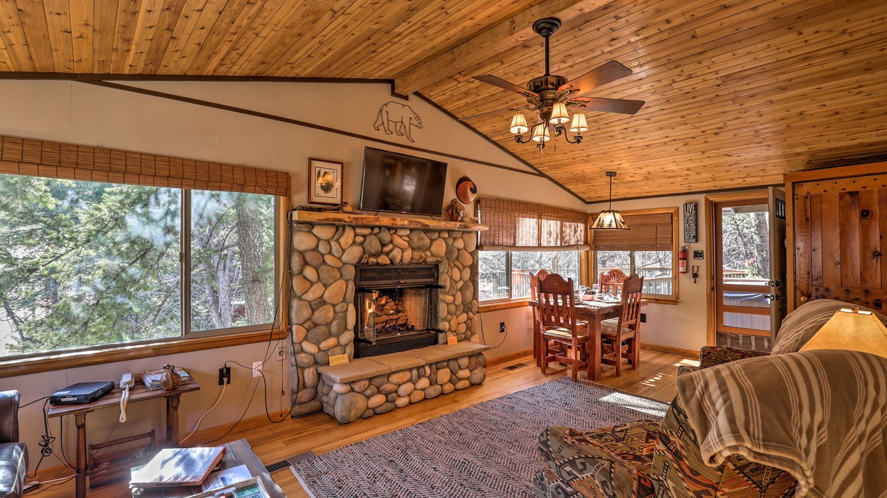 Photo of Livingroom in Ruidoso